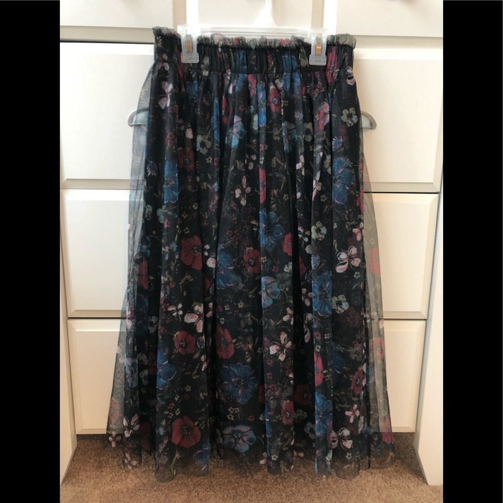 Lauren Conrad Tulle Skirt